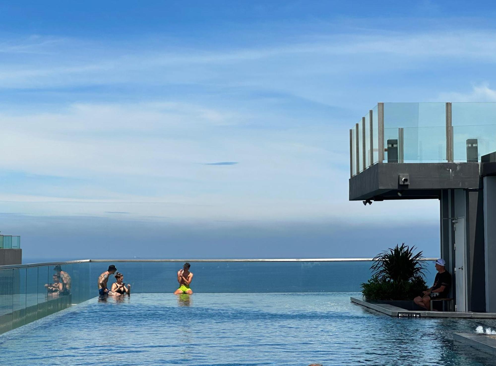 The Base Central Pattaya By Wwc المظهر الخارجي الصورة
