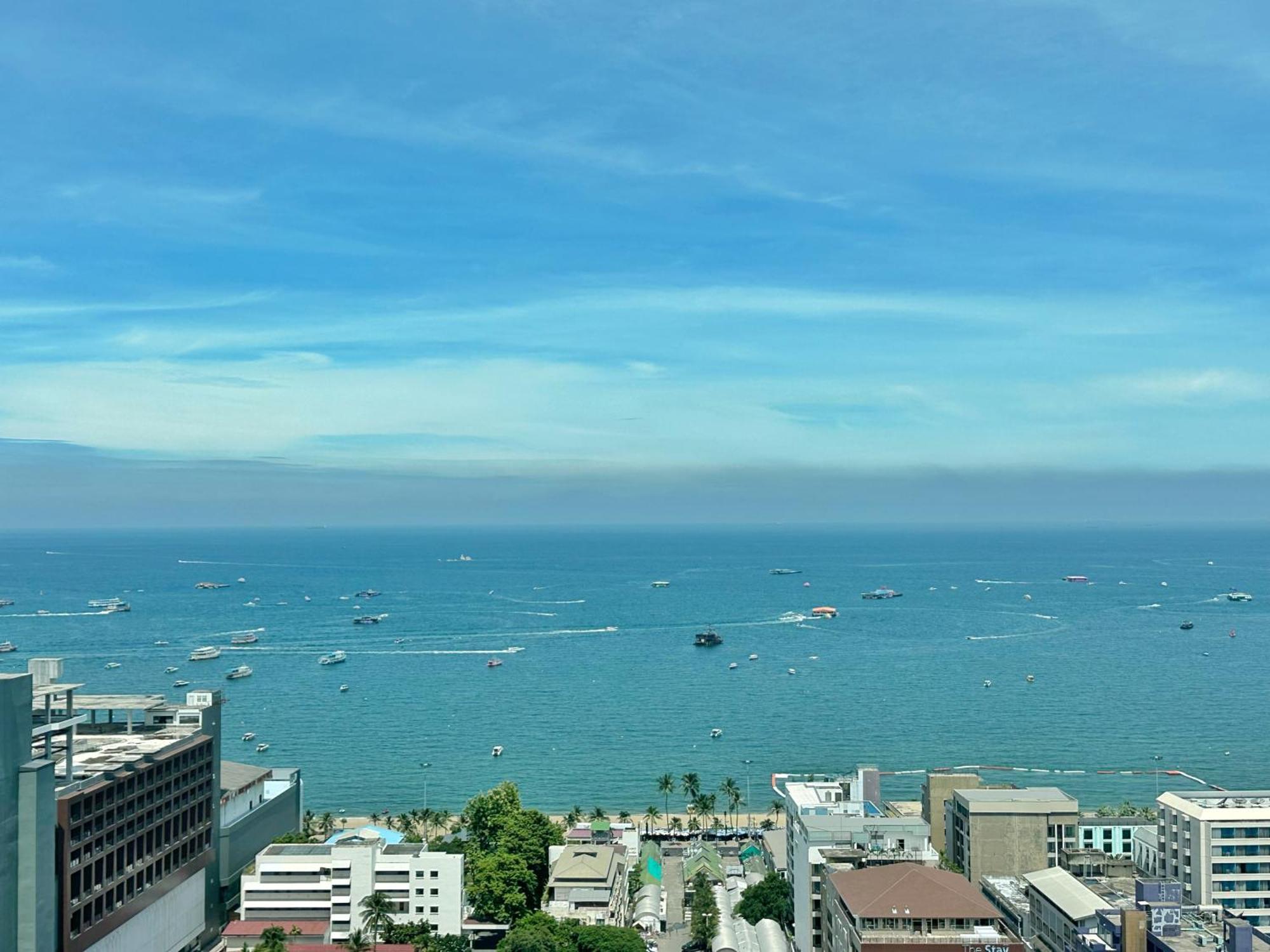 The Base Central Pattaya By Wwc المظهر الخارجي الصورة